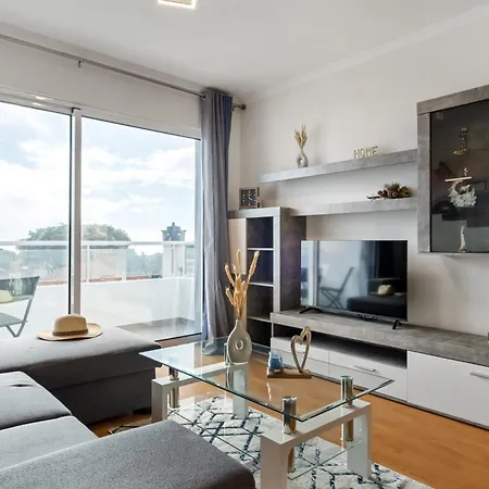 Sunflower Living By Madeira Sun Travel Apartman